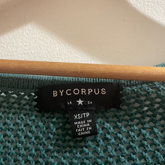 Urban Outfitters XS sweater teal - Picture 2 of 2